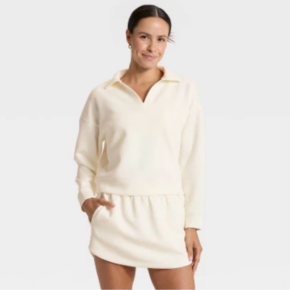 all in motion Tops - NWT All in Motion Airy Sleek Pullover